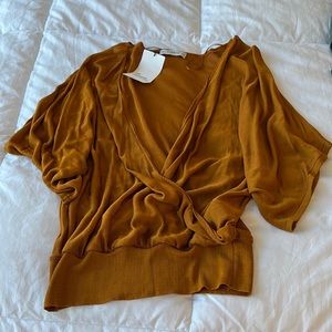 Zara women’s top size S NWT